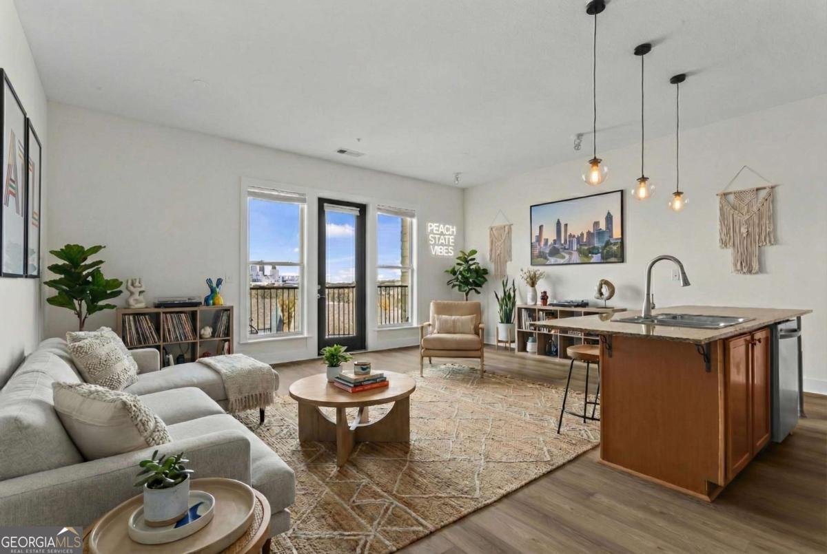 1195 Milton Terrace Atlanta - Photo 1