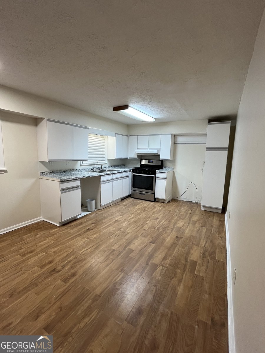 2069 Swan Court Riverdale - Photo 7