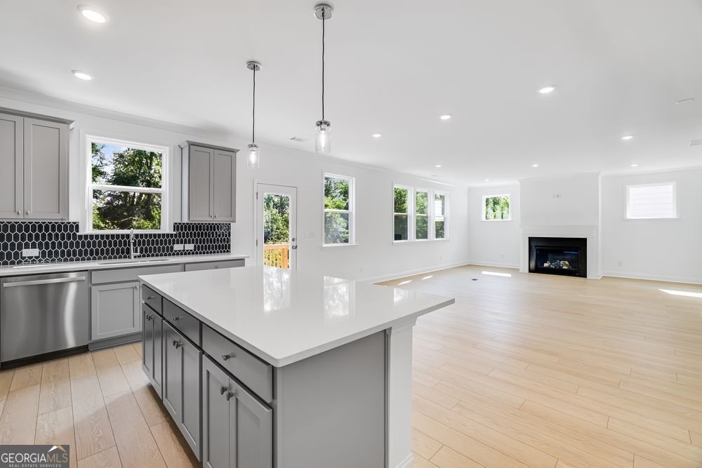 4042 Alderstone Drive Flowery Branch - Photo 11