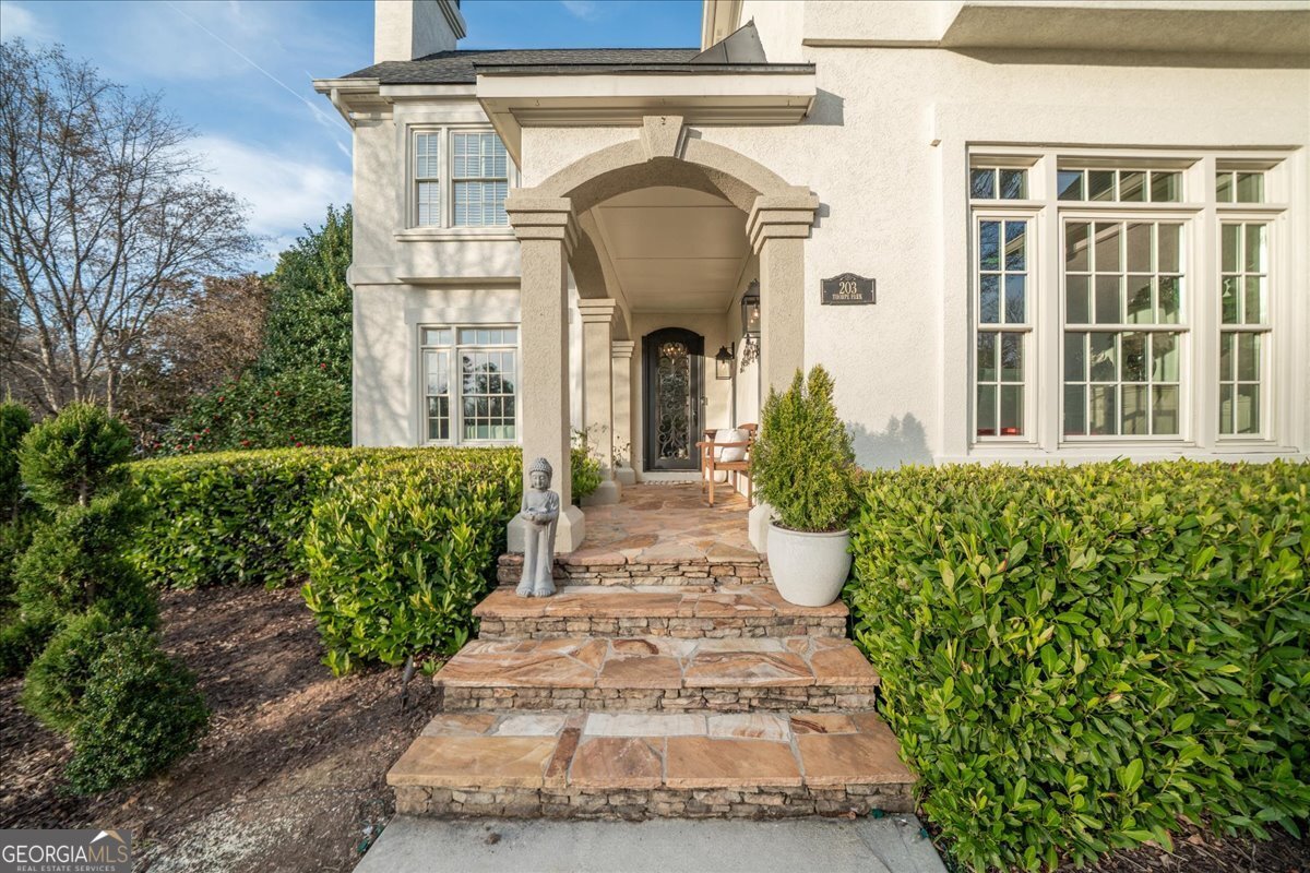 203 Thorpe Park Johns Creek - Photo 2