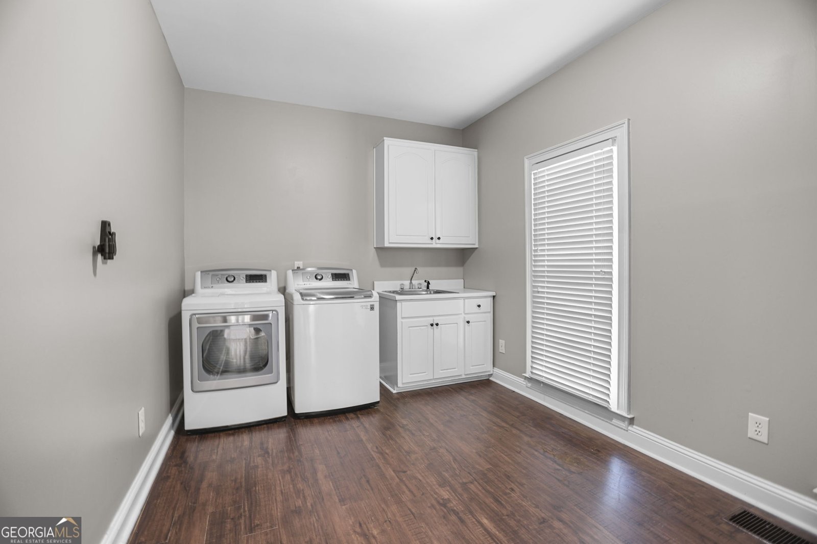 240 Youngs Circle Fayetteville - Photo 19