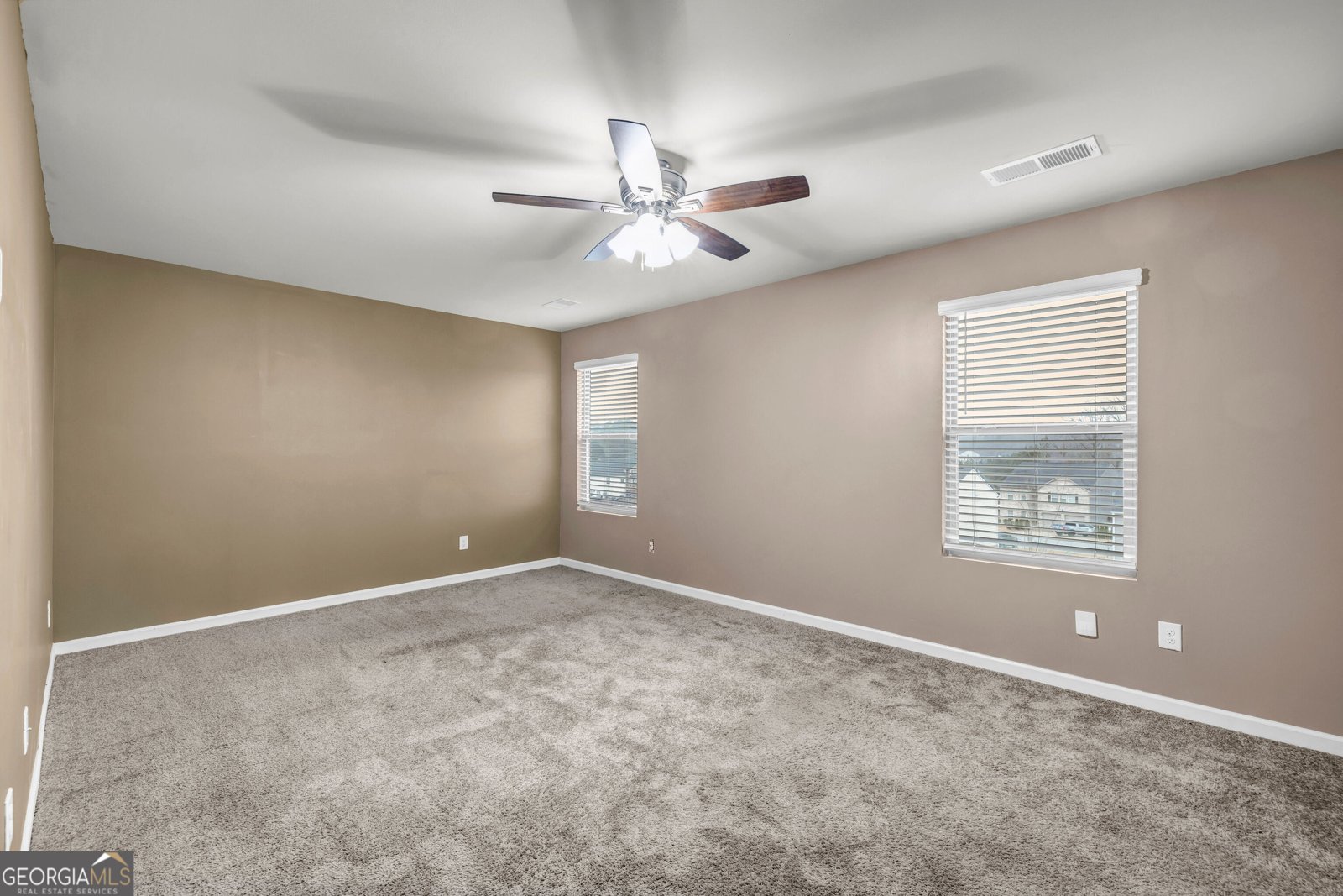 205 Twin Lakes Drive Covington - Photo 15