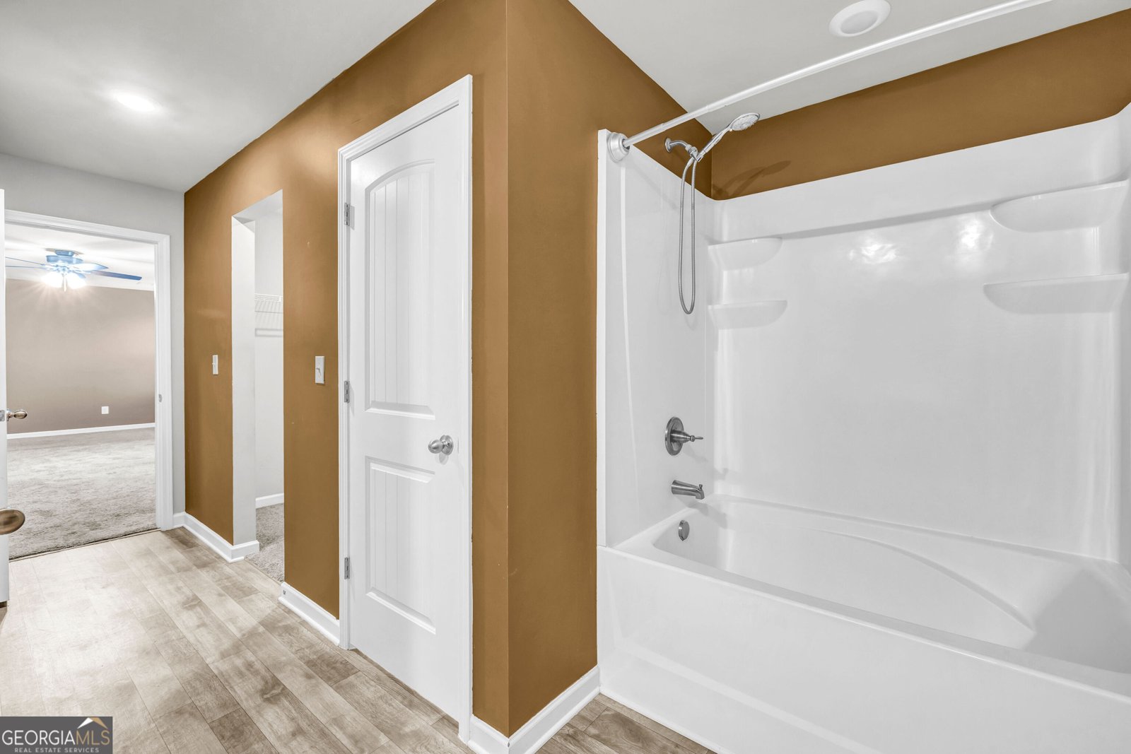 205 Twin Lakes Drive Covington - Photo 18