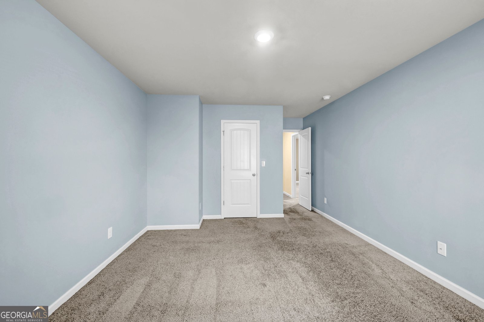 205 Twin Lakes Drive Covington - Photo 6