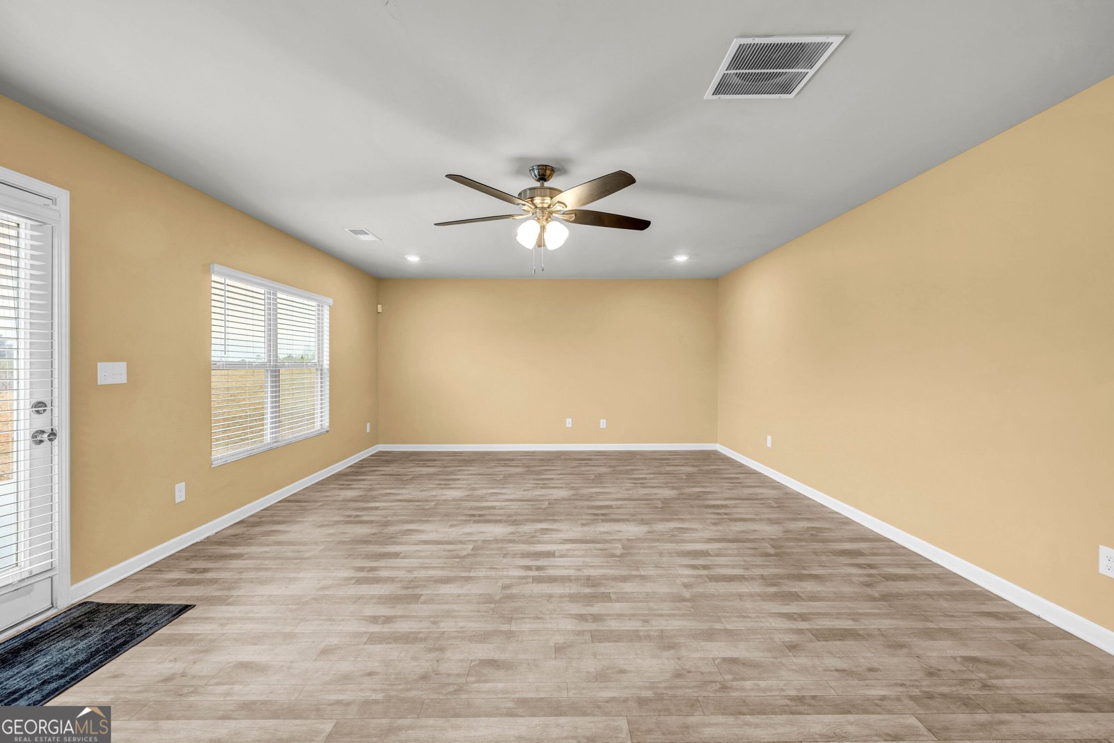 205 Twin Lakes Drive Covington - Photo 7