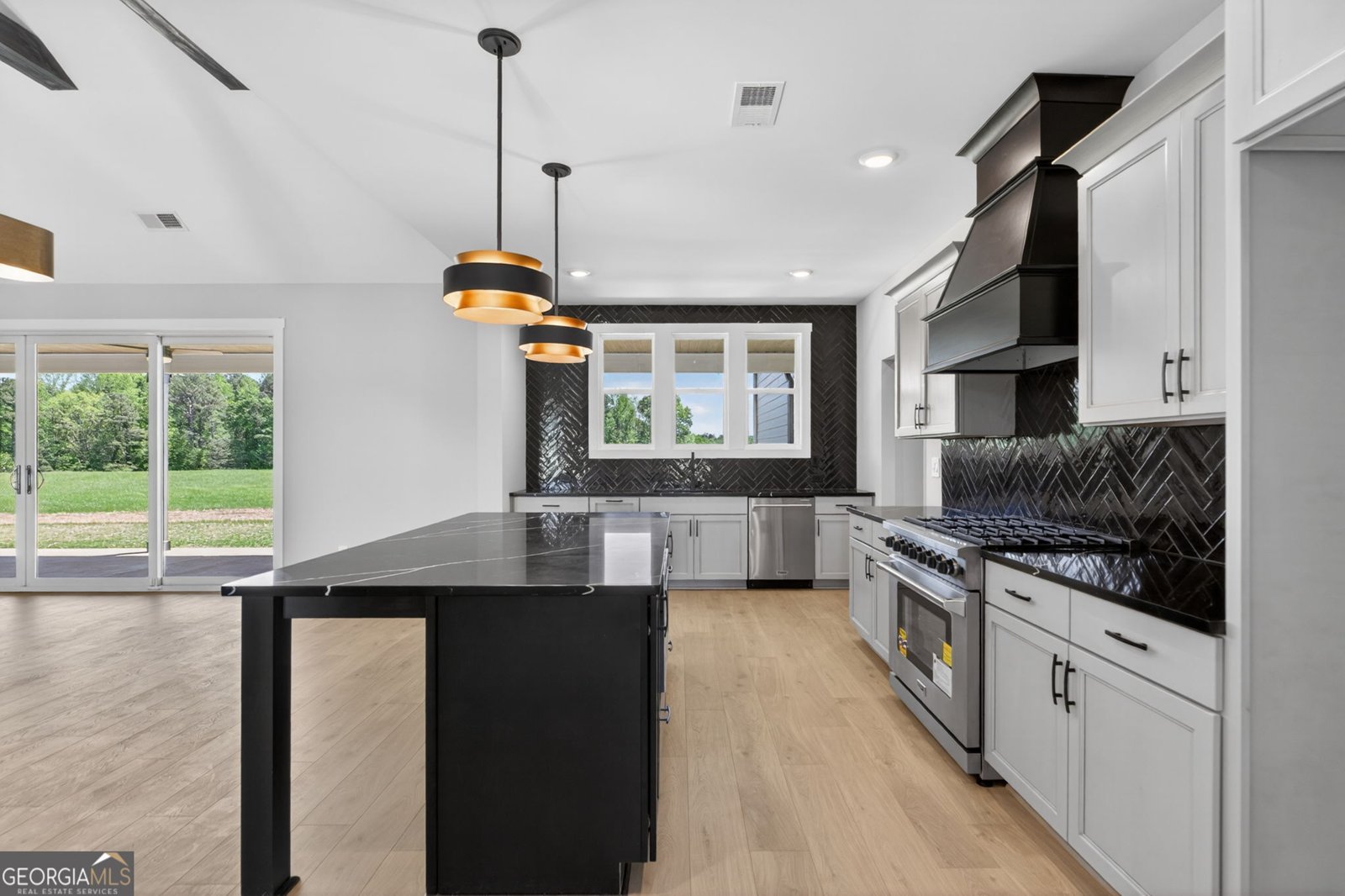 735 Lake Circle Road Buchanan - Photo 21