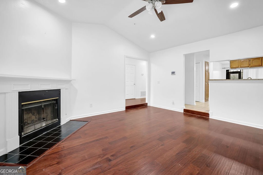 1533 Burnstone Drive Stone Mountain - Photo 10