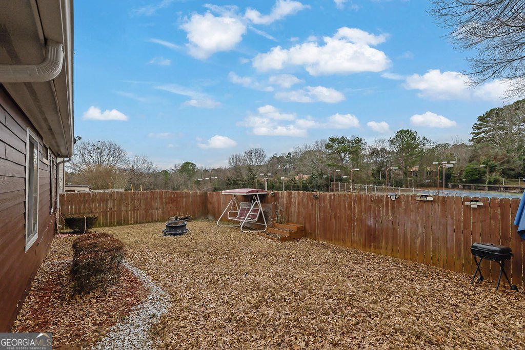 1533 Burnstone Drive Stone Mountain - Photo 24