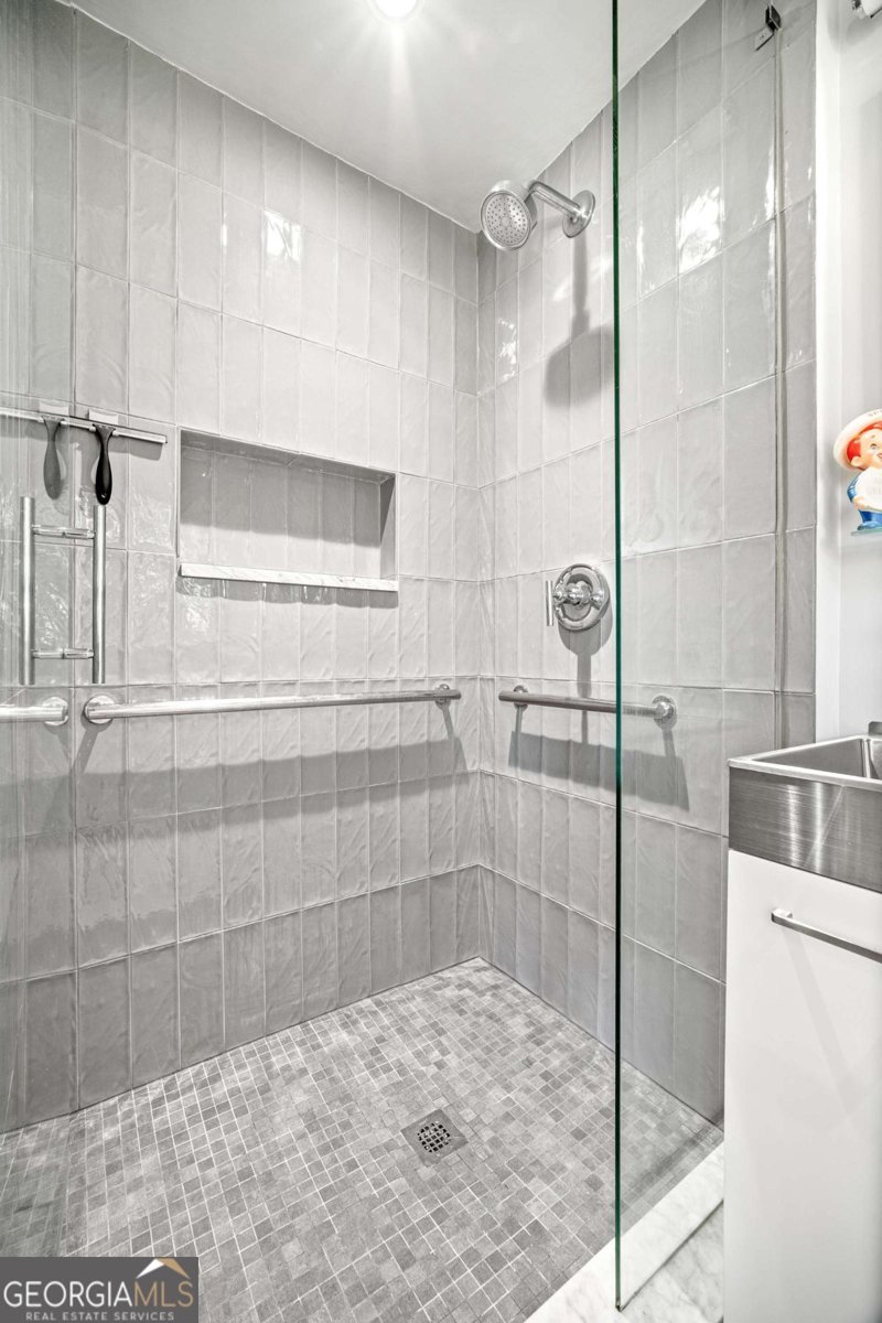 1291 Mary Dale Drive Lilburn - Photo 33