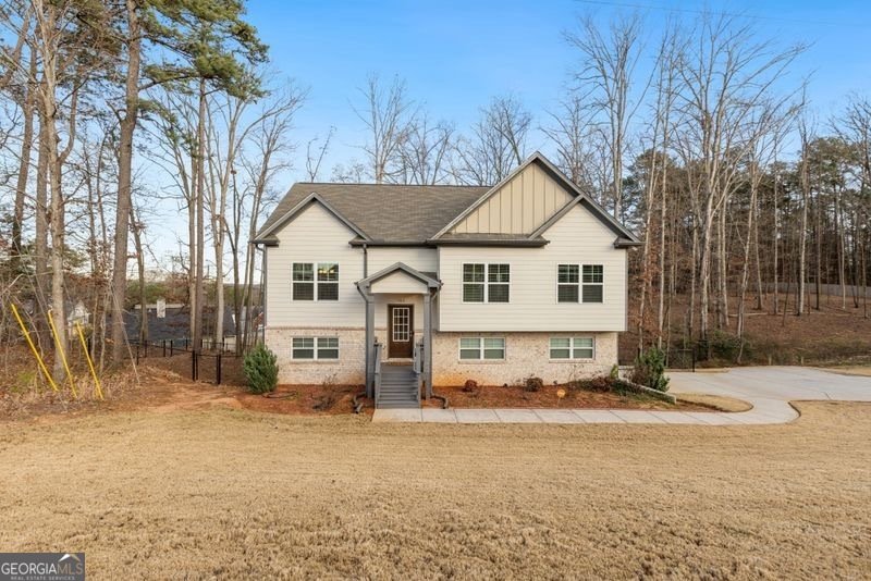 760 McCart Road Lawrenceville - Photo 1