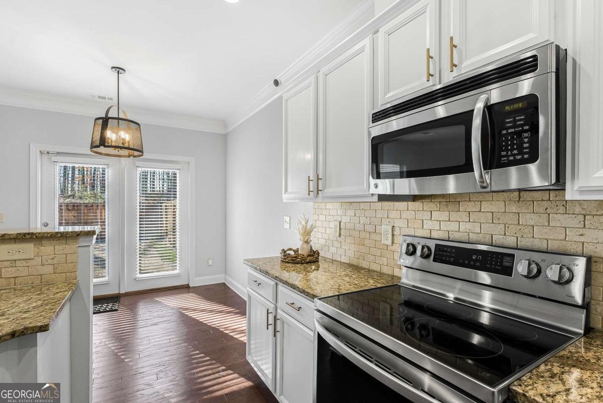 1550 Township Circle Alpharetta - Photo 15