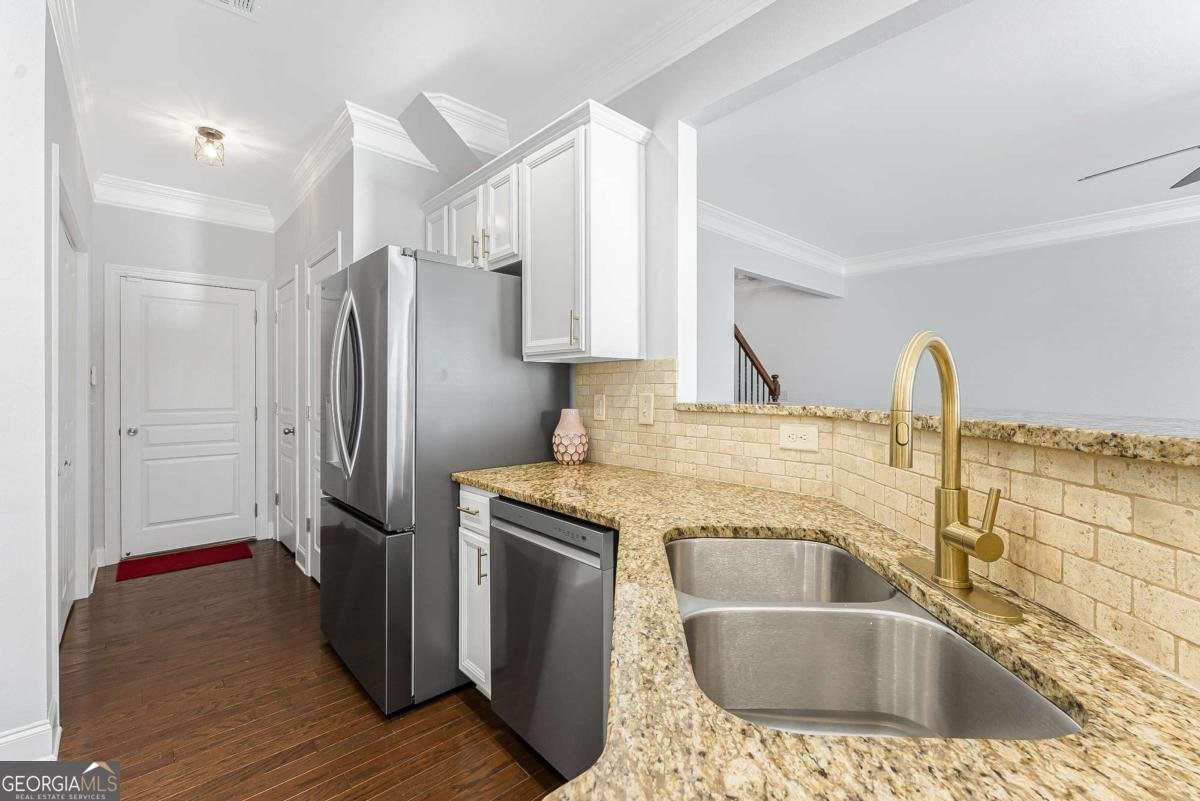 1550 Township Circle Alpharetta - Photo 17