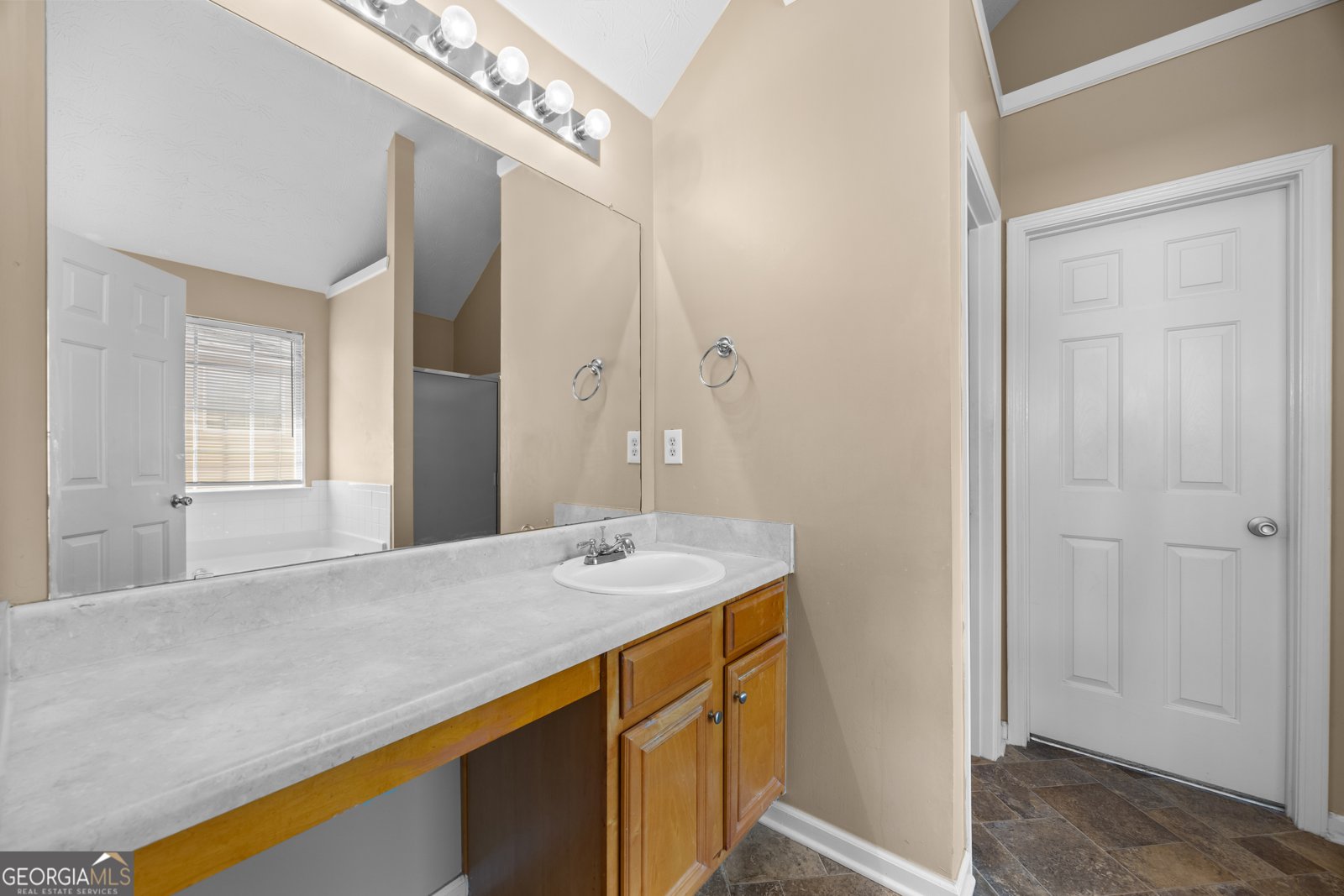 100 Adelaide Drive Covington - Photo 18