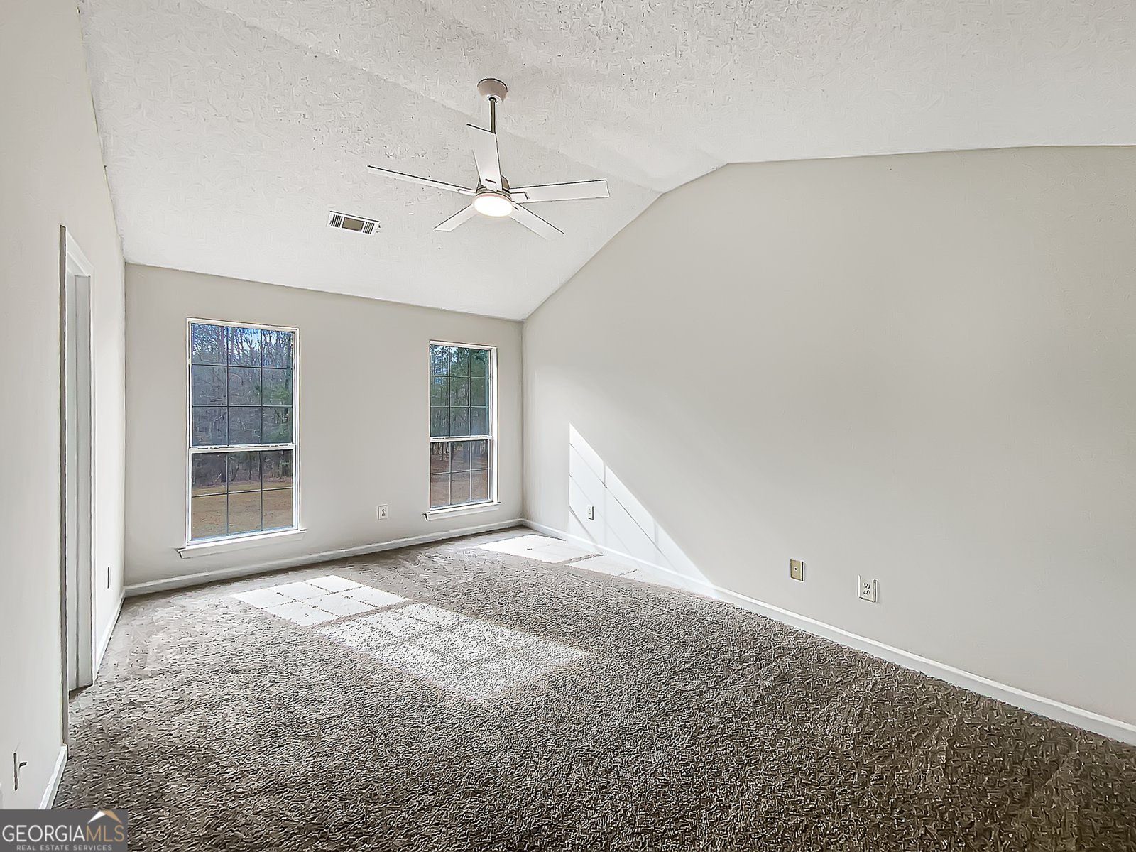 206 Sport Way Griffin - Photo 19