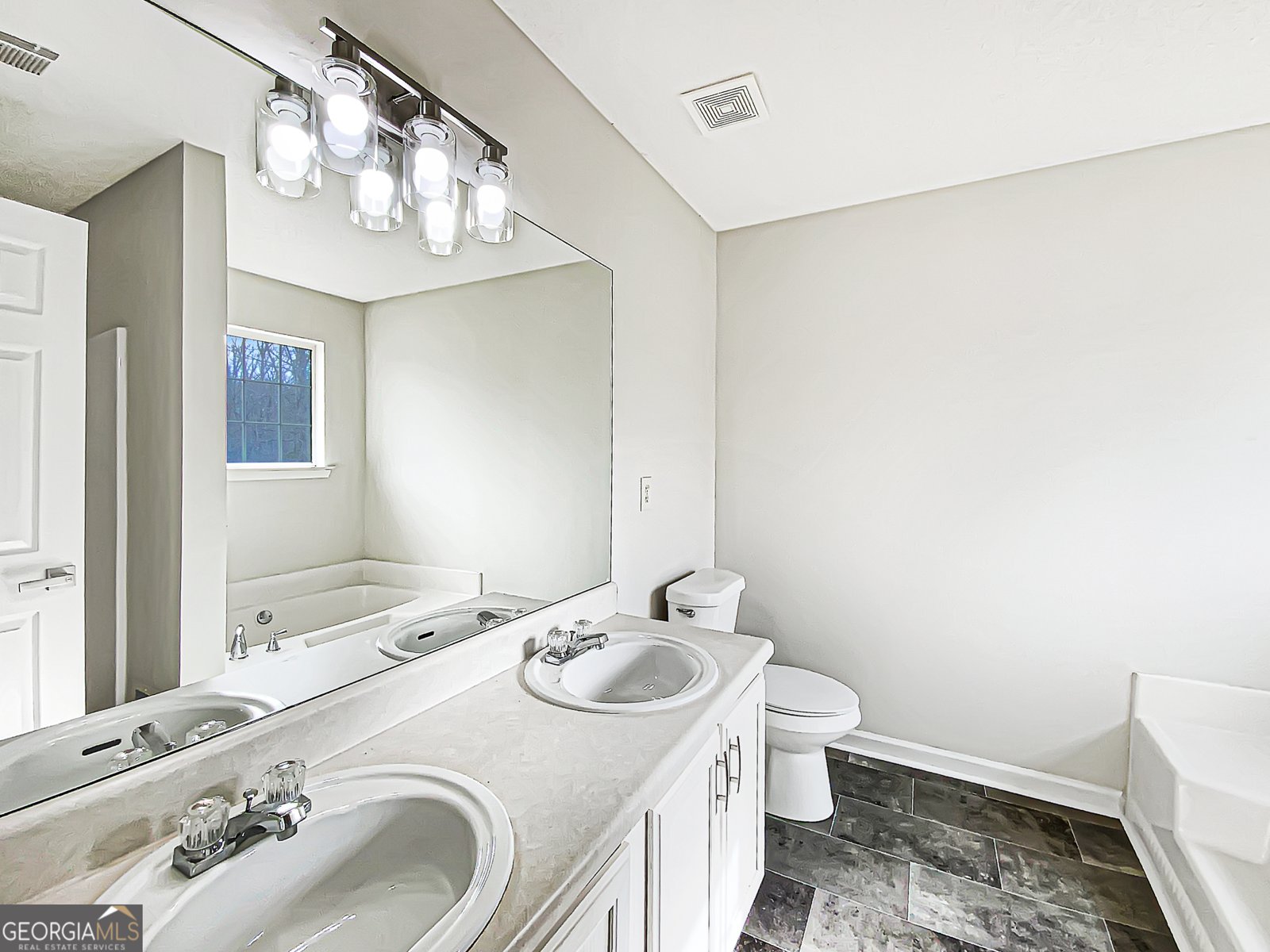 206 Sport Way Griffin - Photo 20