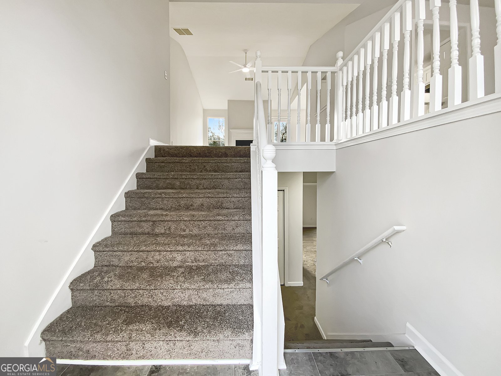 206 Sport Way Griffin - Photo 7