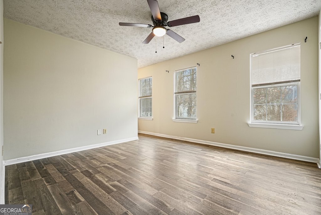 6617 Meadow Green Circle Peachtree Corners - Photo 13