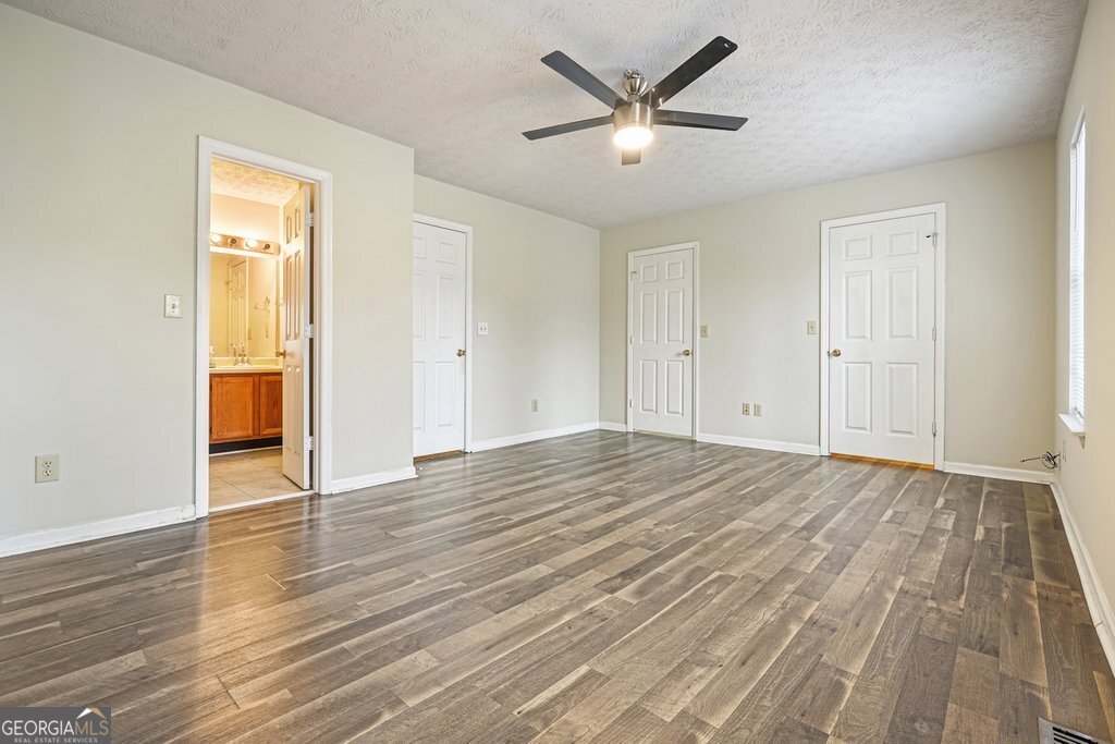 6617 Meadow Green Circle Peachtree Corners - Photo 18