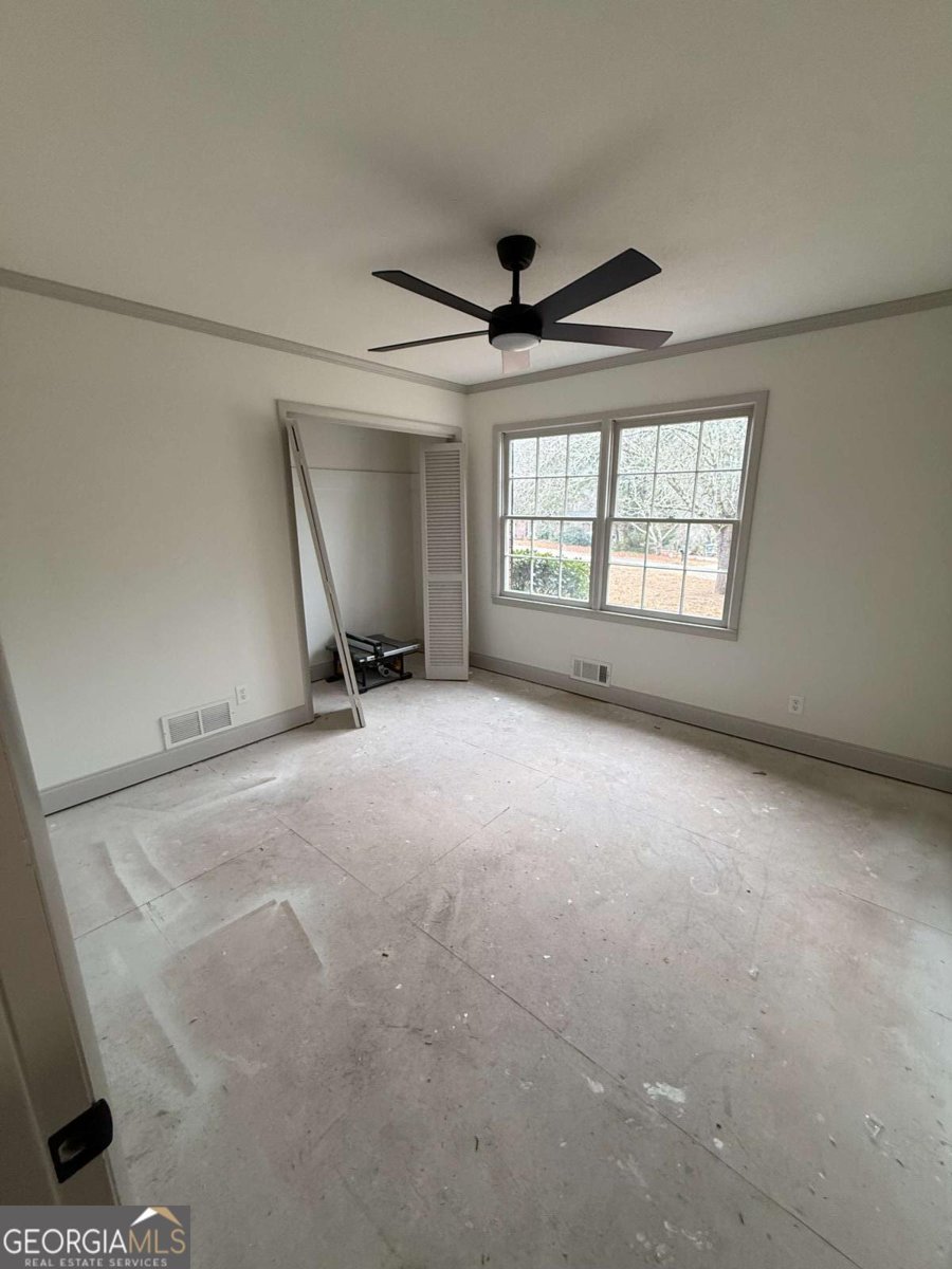 421 5th Avenue Winder - Photo 10