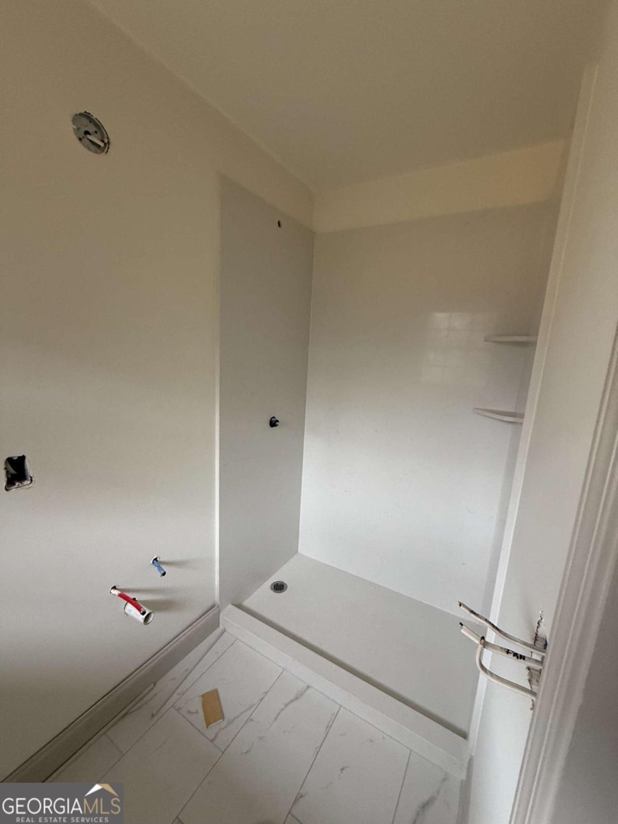 421 5th Avenue Winder - Photo 11