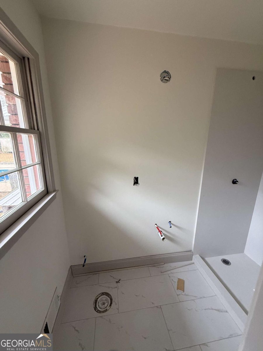 421 5th Avenue Winder - Photo 12