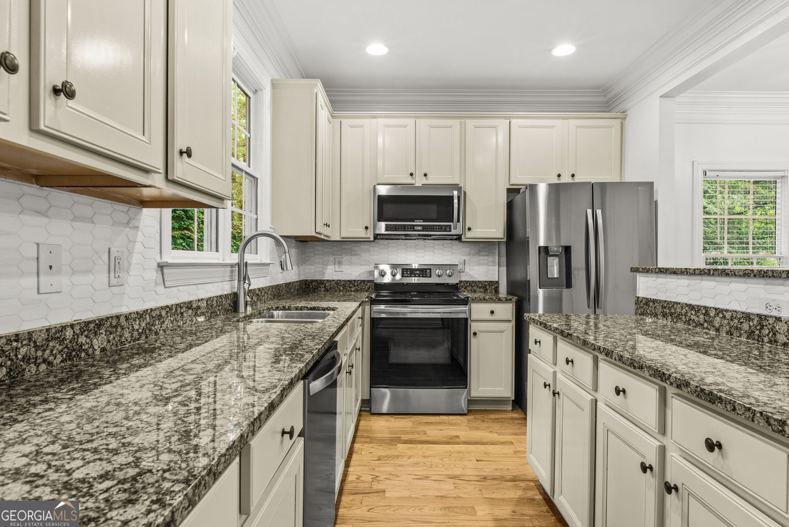 775 Markhams Drive Madison - Photo 7