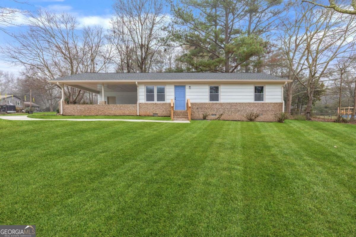 336 Black Oak Court Lawrenceville - Photo 1