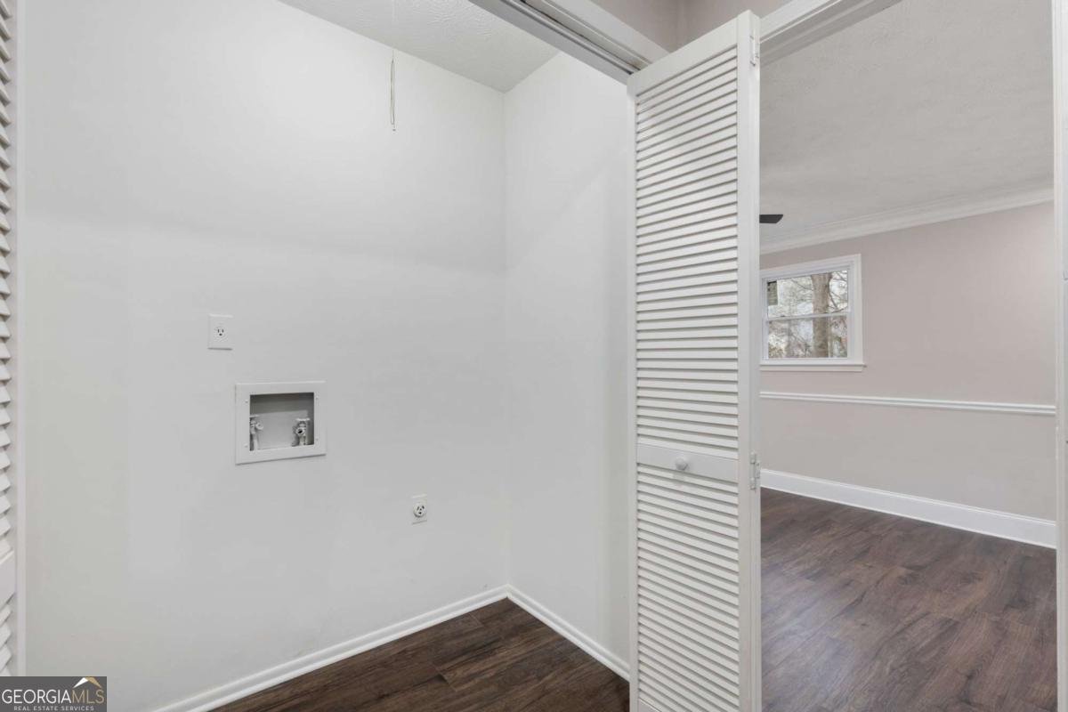 336 Black Oak Court Lawrenceville - Photo 10