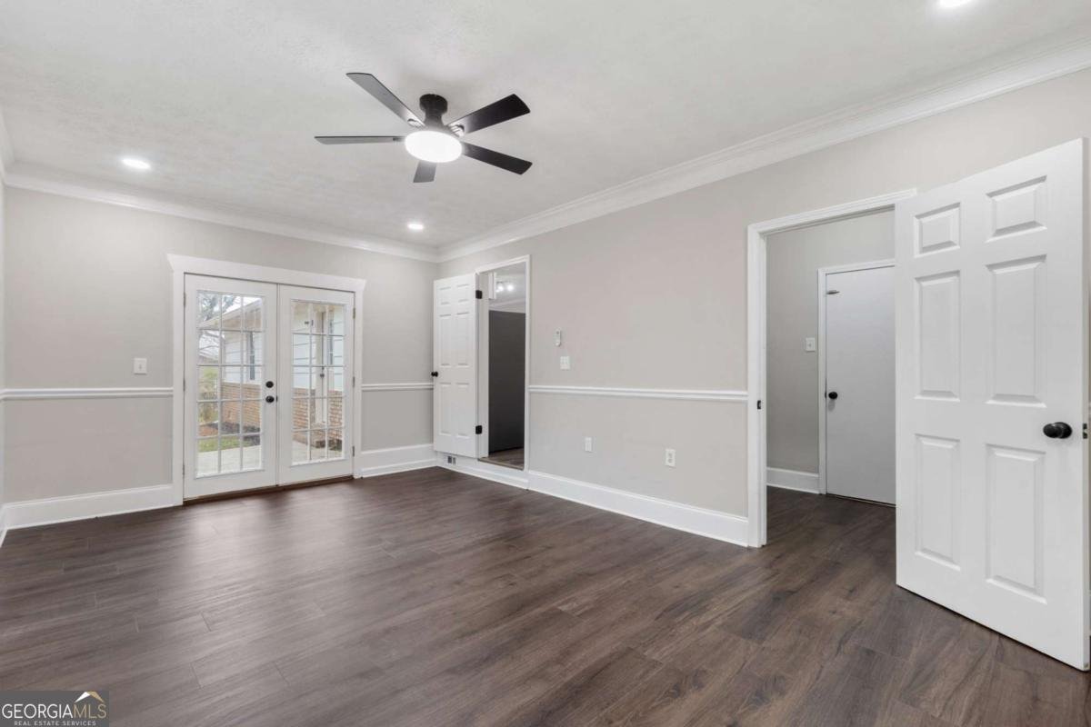 336 Black Oak Court Lawrenceville - Photo 12