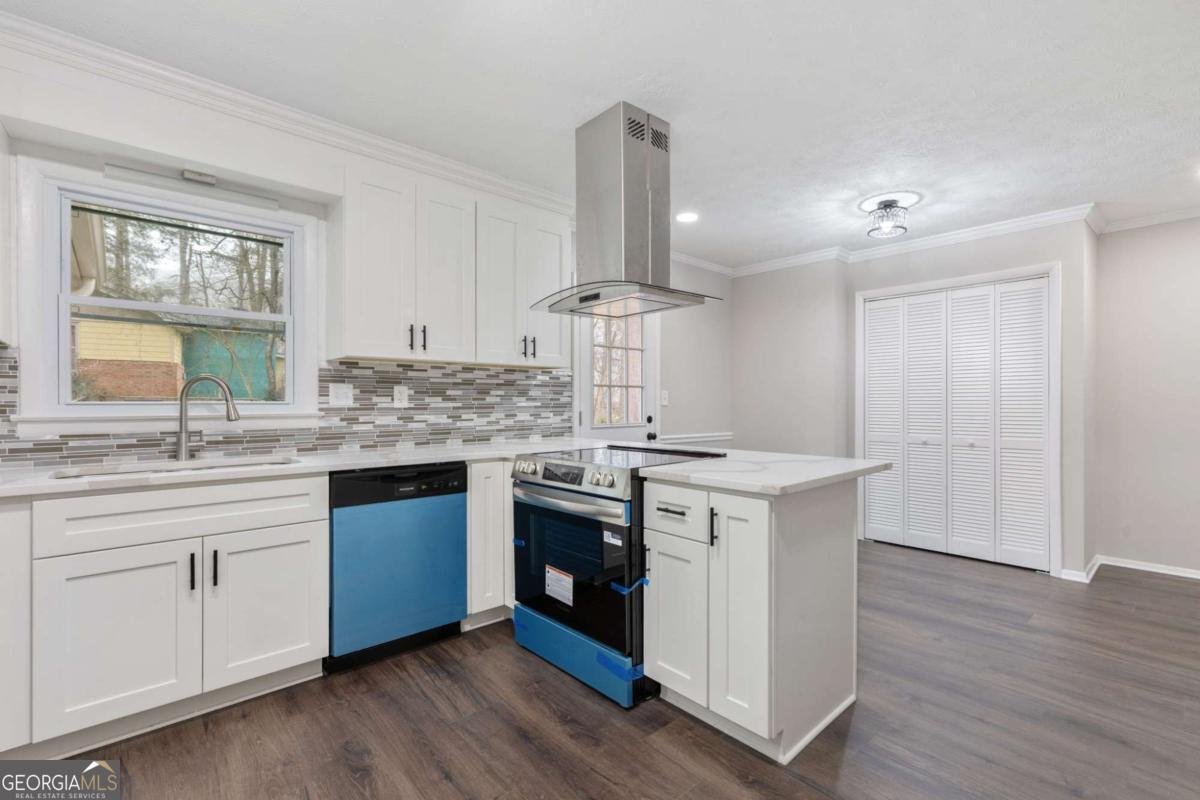 336 Black Oak Court Lawrenceville - Photo 8