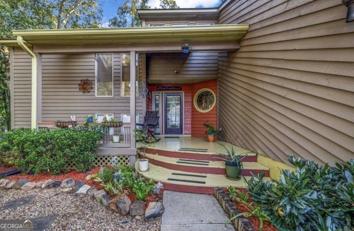 2335 Ettas Circle Conyers - Photo 1