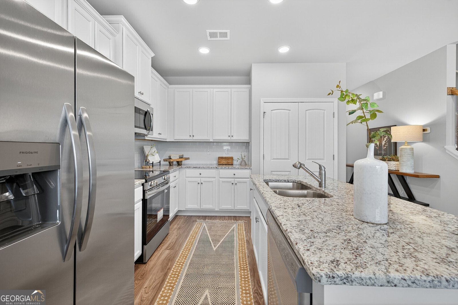 2813 Lillian Lane Douglasville - Photo 9