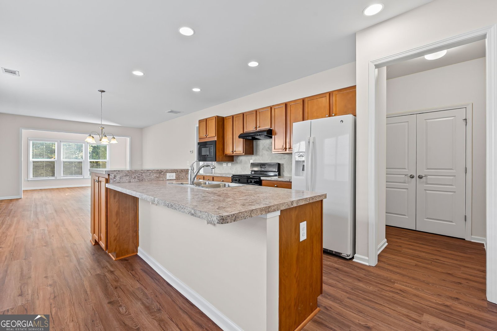 621 Larch Looper Drive Griffin - Photo 15