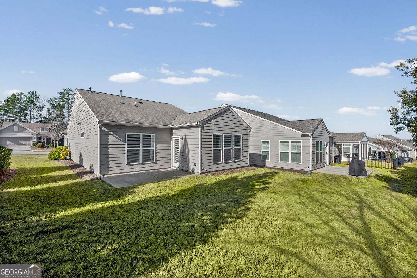 621 Larch Looper Drive Griffin - Photo 33