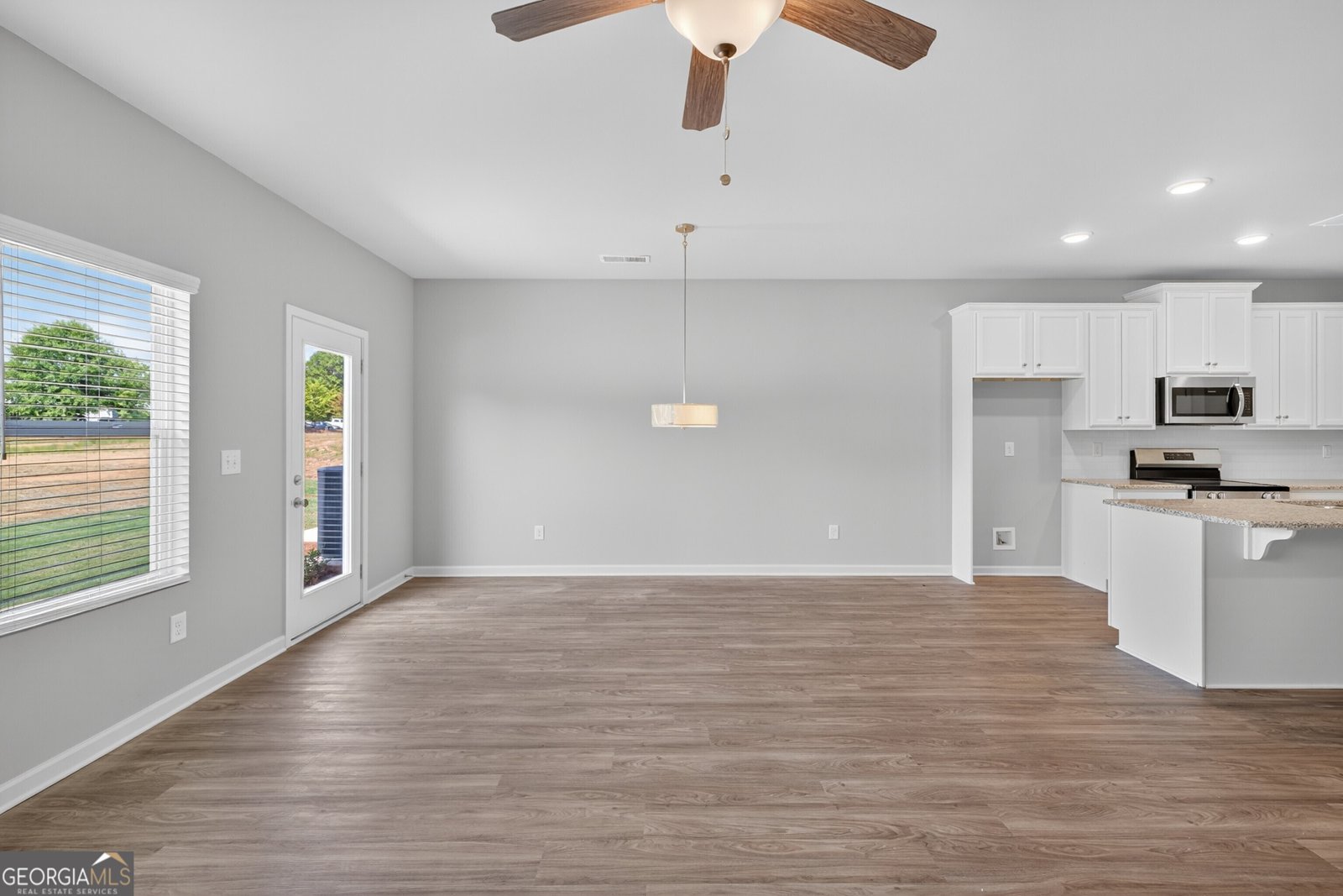 2809 Lillian Lane Douglasville - Photo 6