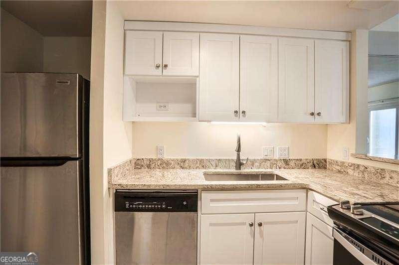 587 Virginia Avenue Atlanta - Photo 9