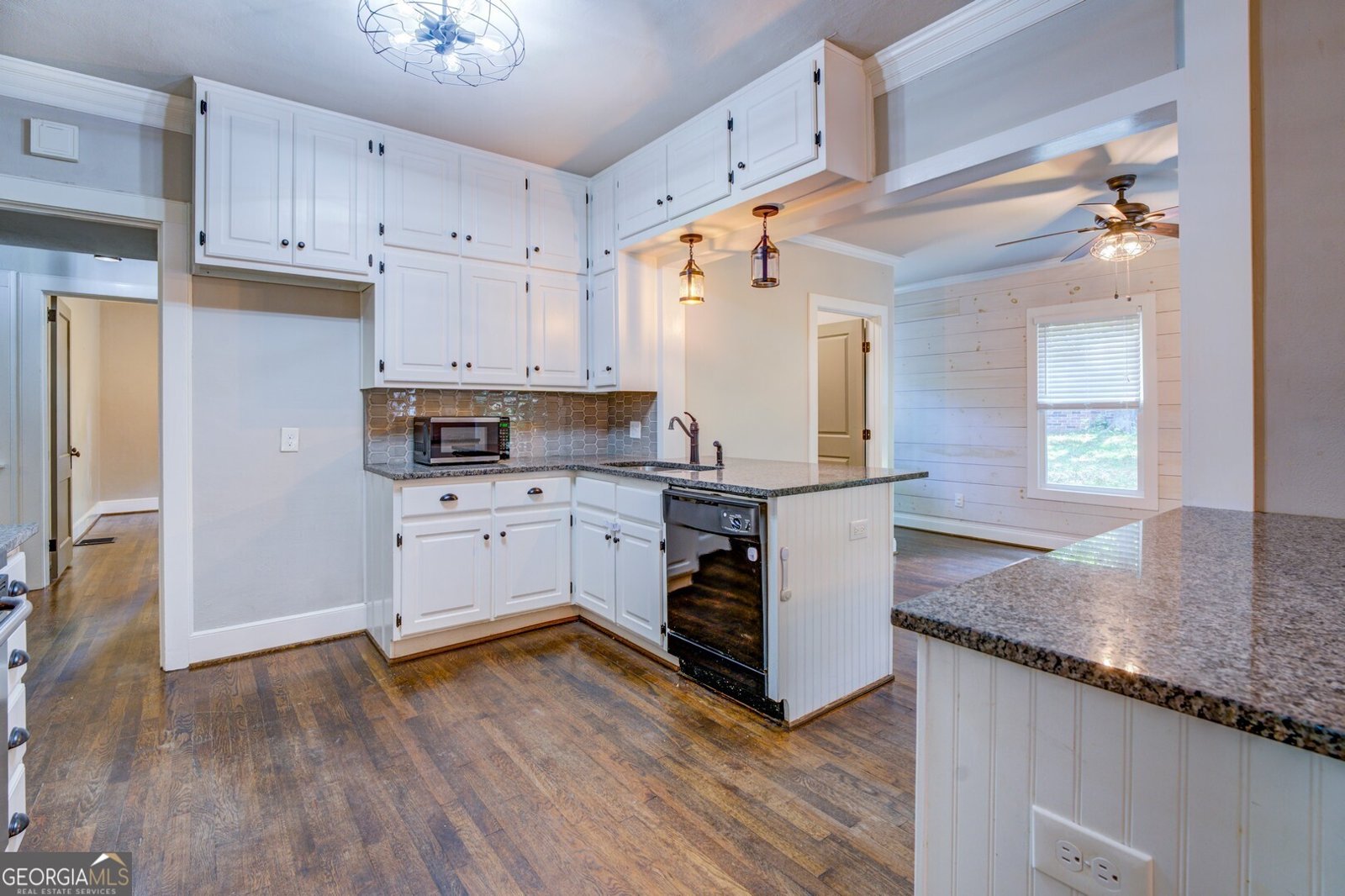 3127 Mill Street Covington - Photo 7