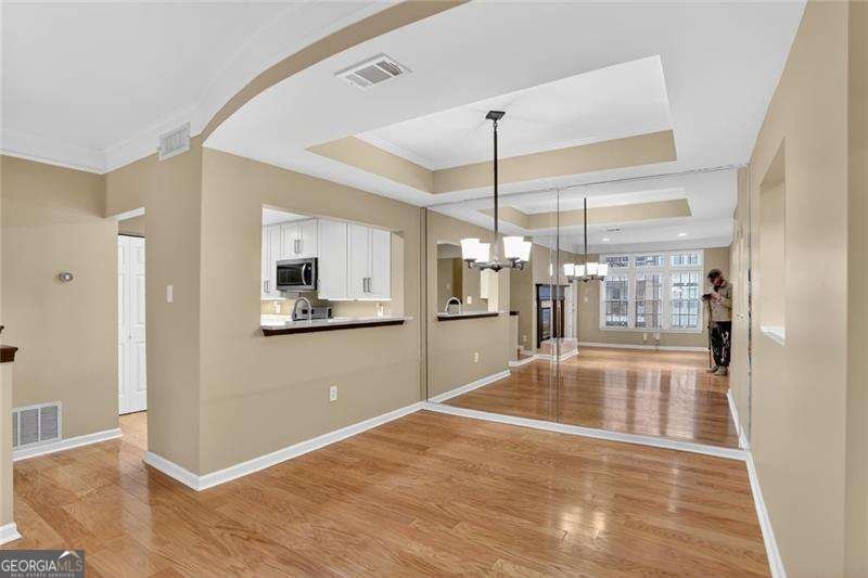 220 Renaissance Parkway Atlanta - Photo 6