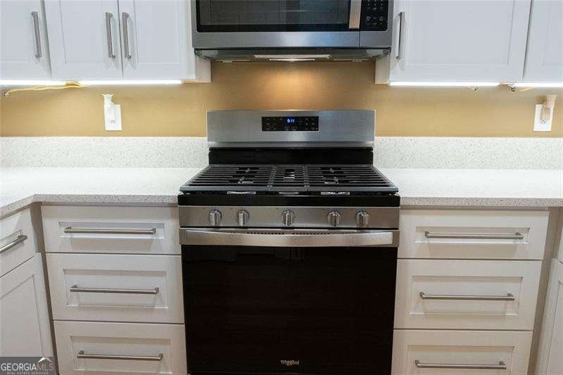 220 Renaissance Parkway Atlanta - Photo 9