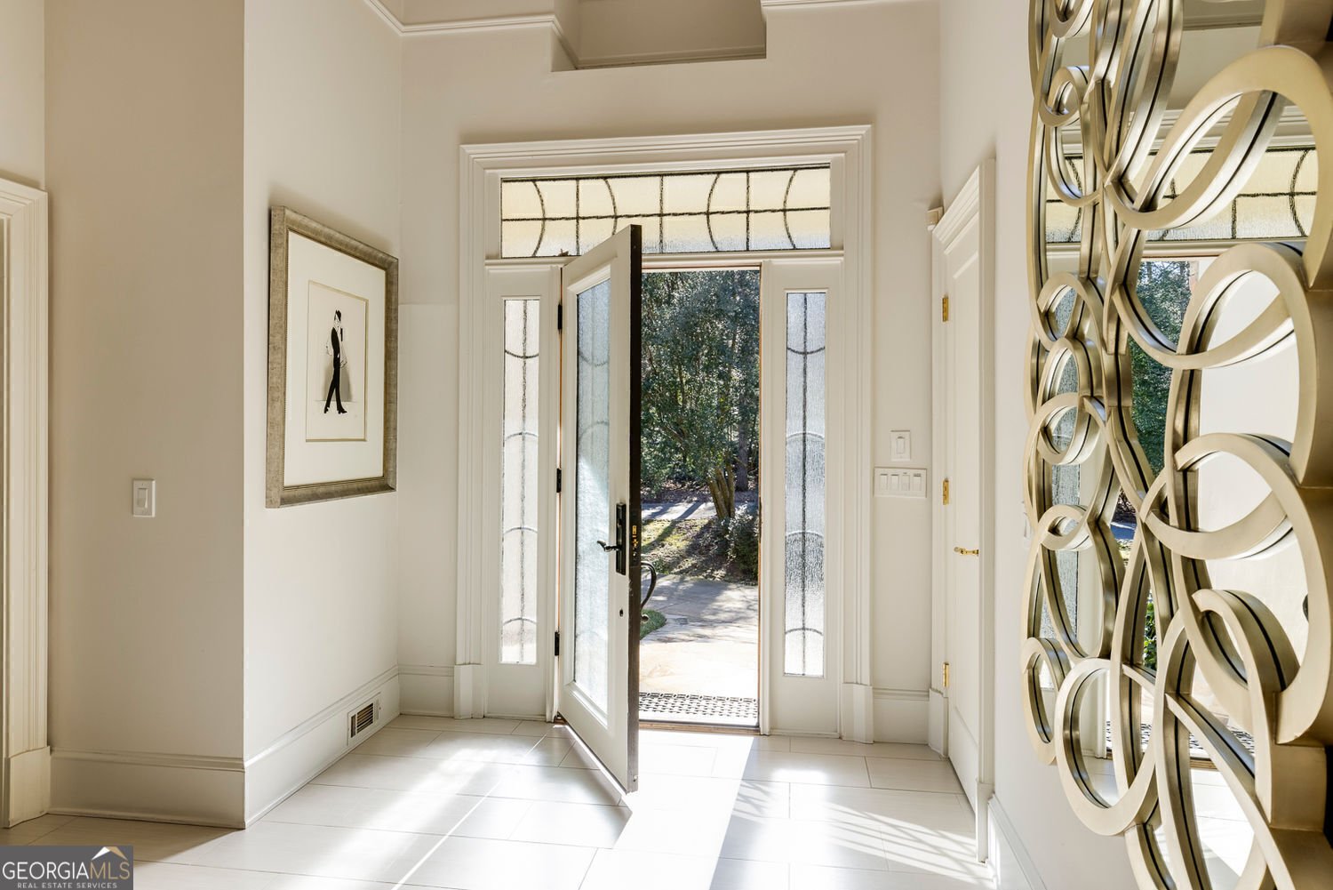 325 Riverhall Court Sandy Springs - Photo 7