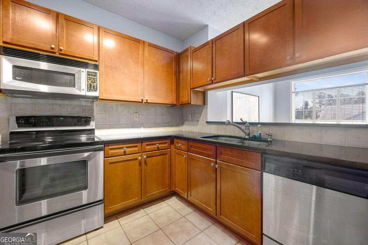 1250 Parkwood Circle Atlanta - Photo 9