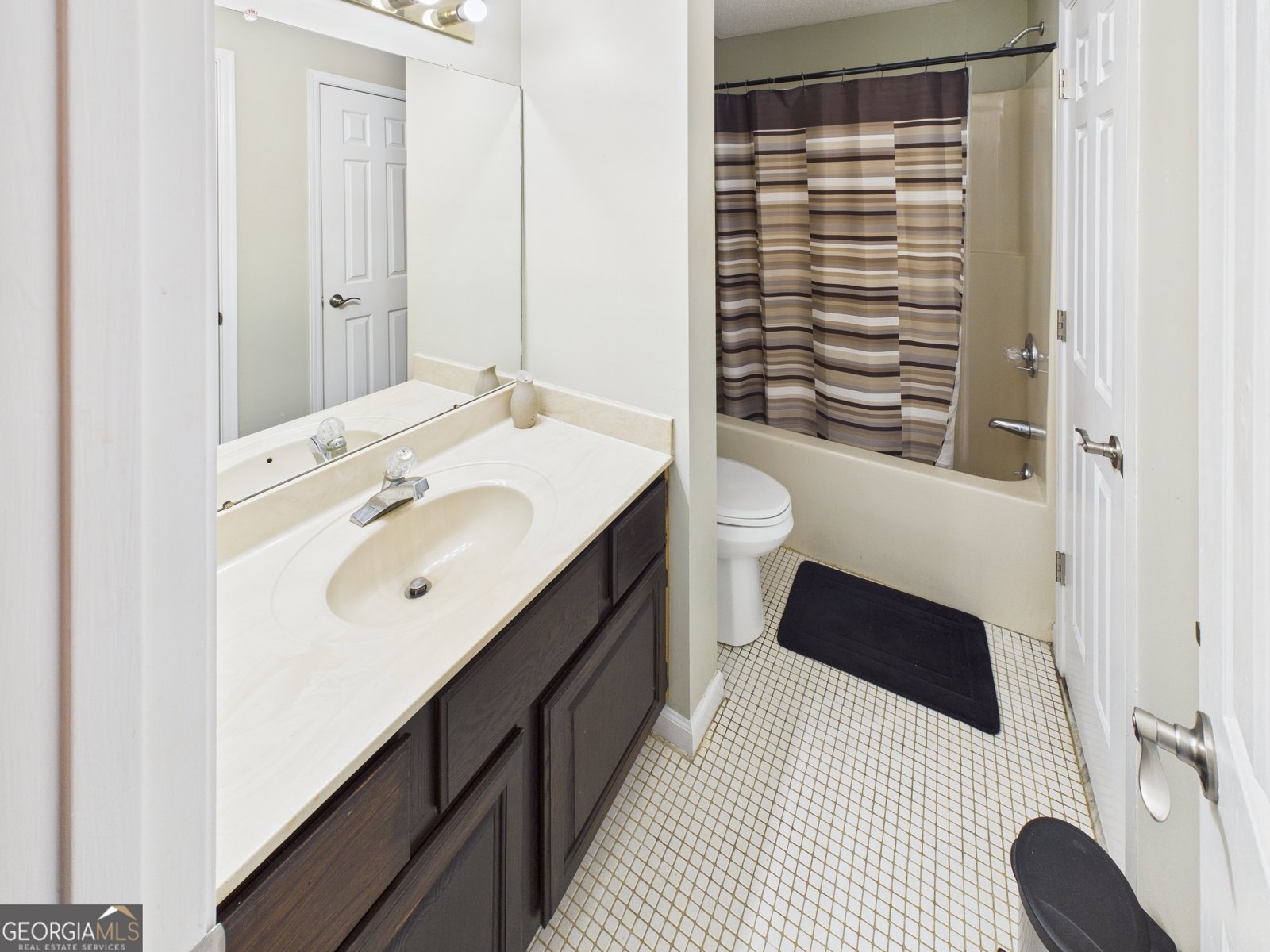 472 River Pointe Drive Macon - Photo 11