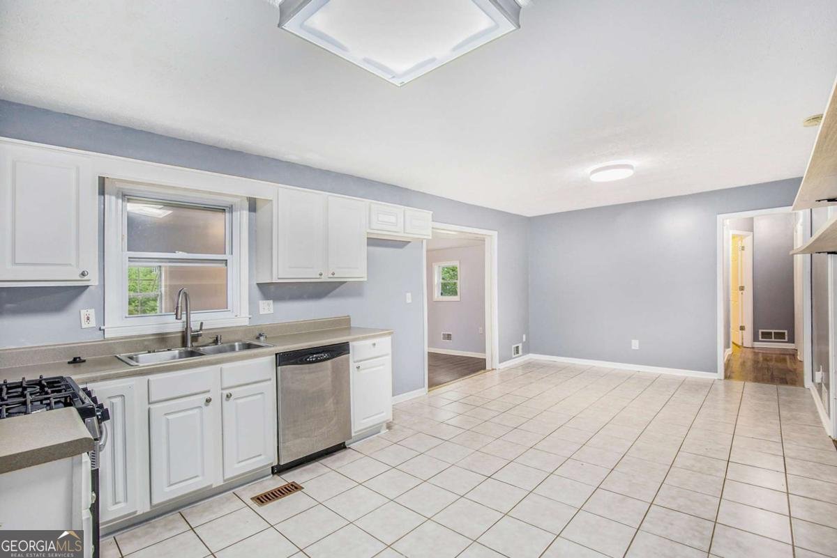 734 Meadowlark Drive Villa Rica - Photo 10