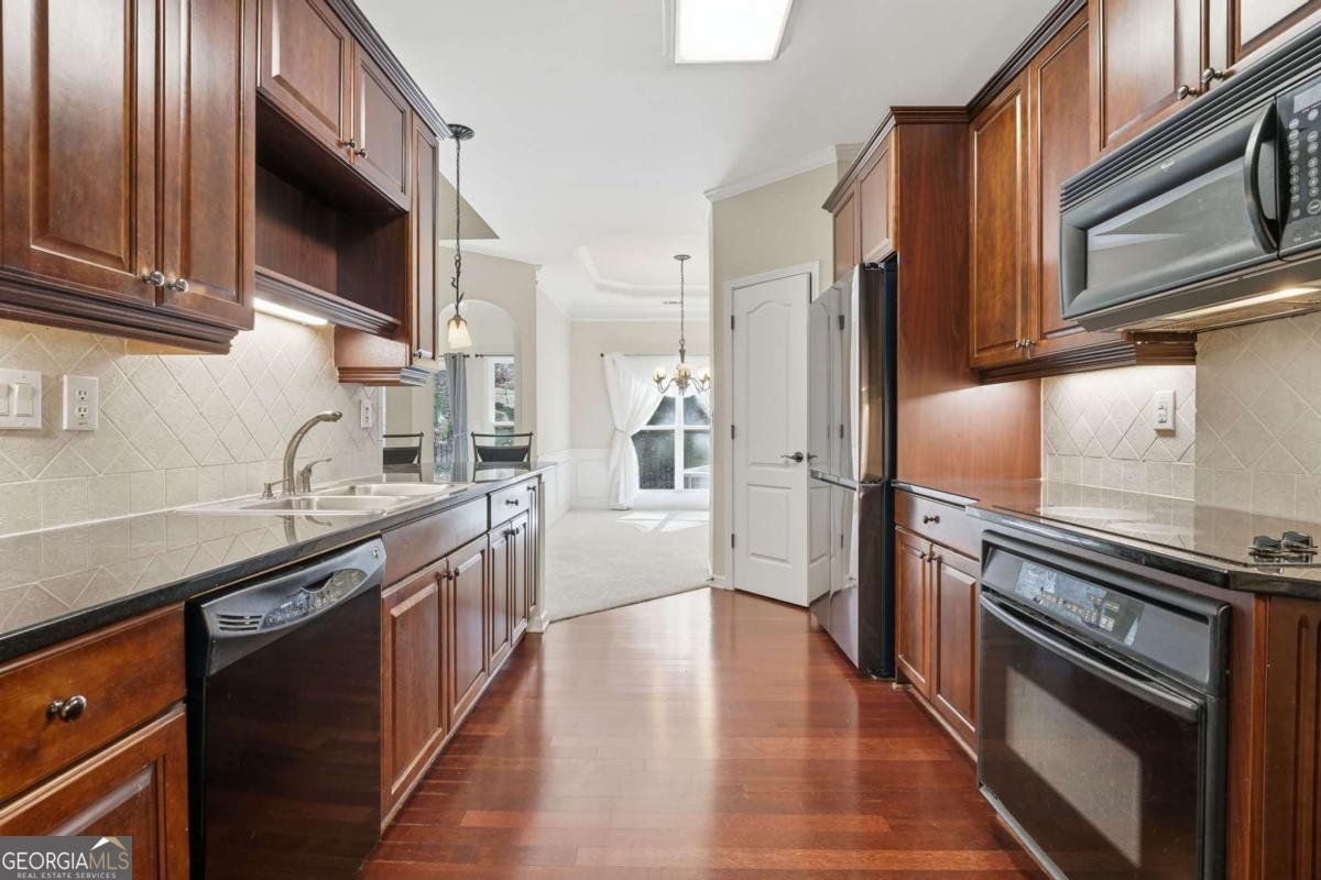 310 Lauren Lane Woodstock - Photo 17