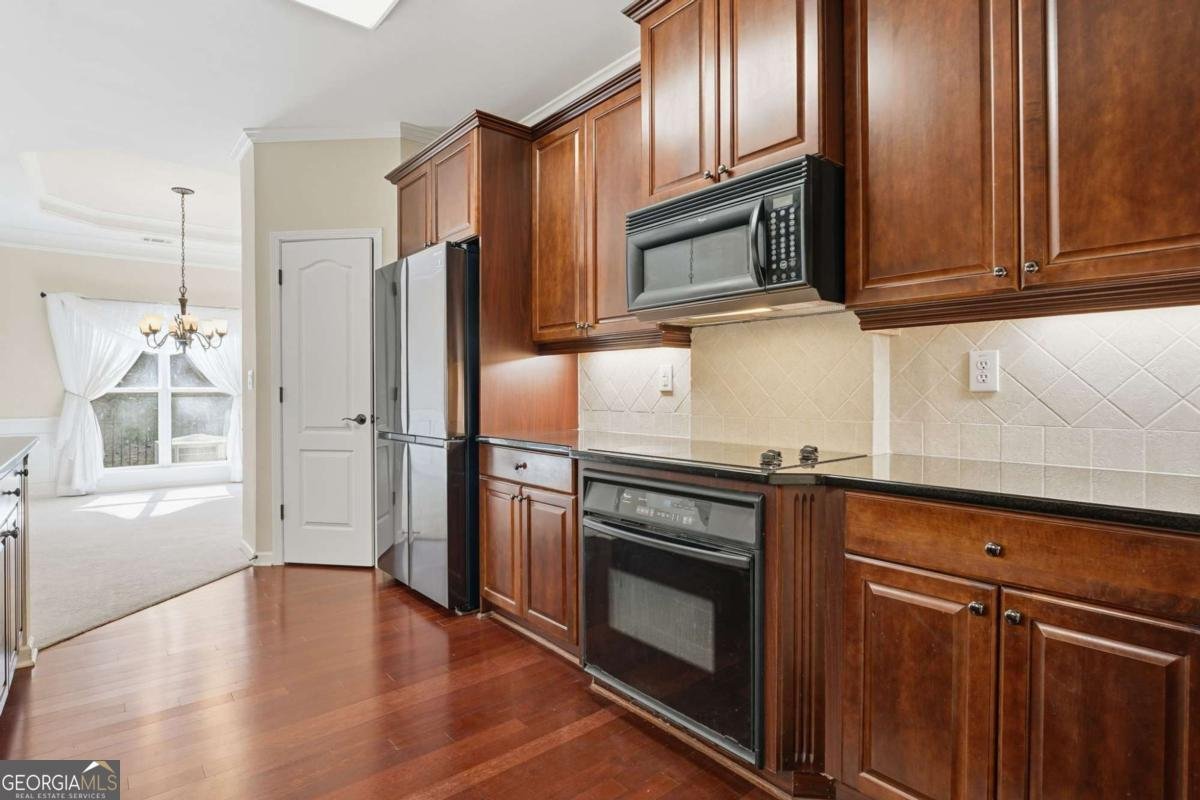 310 Lauren Lane Woodstock - Photo 18