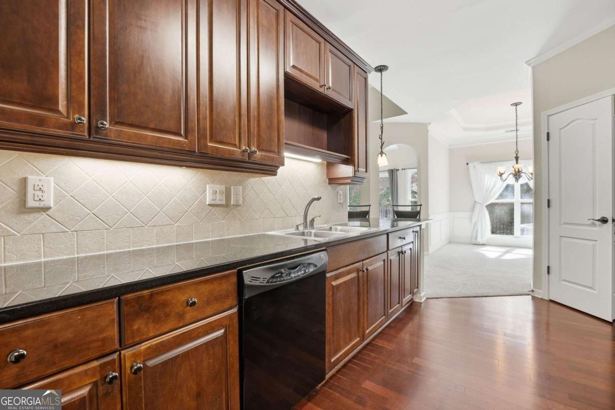 310 Lauren Lane Woodstock - Photo 19