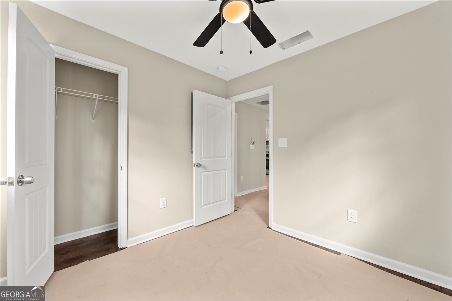 150 Royal Court Athens - Photo 8