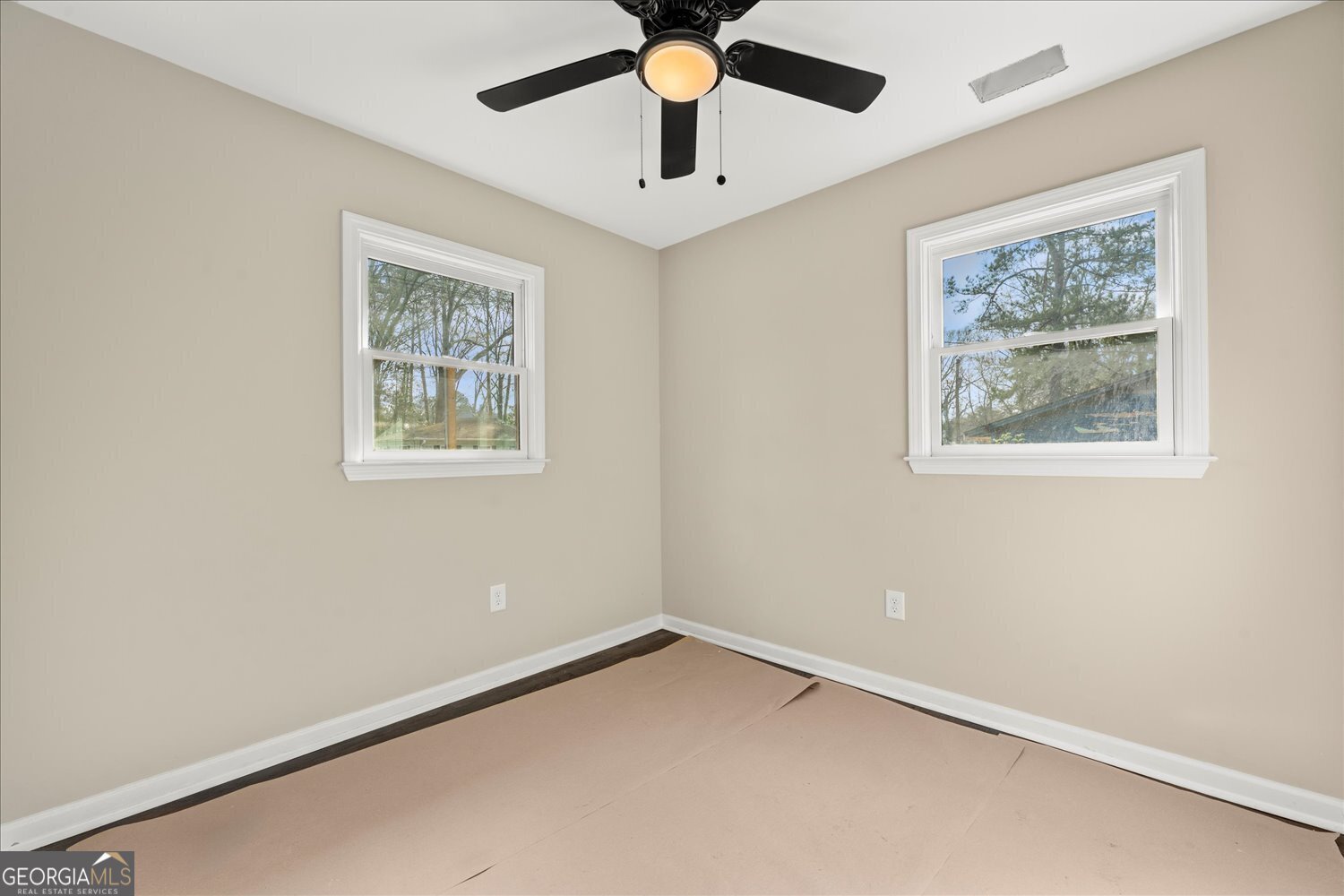 150 Royal Court Athens - Photo 9