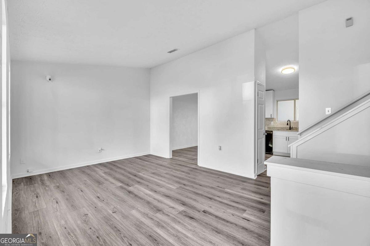 3959 Wood Path Drive Stone Mountain - Photo 8