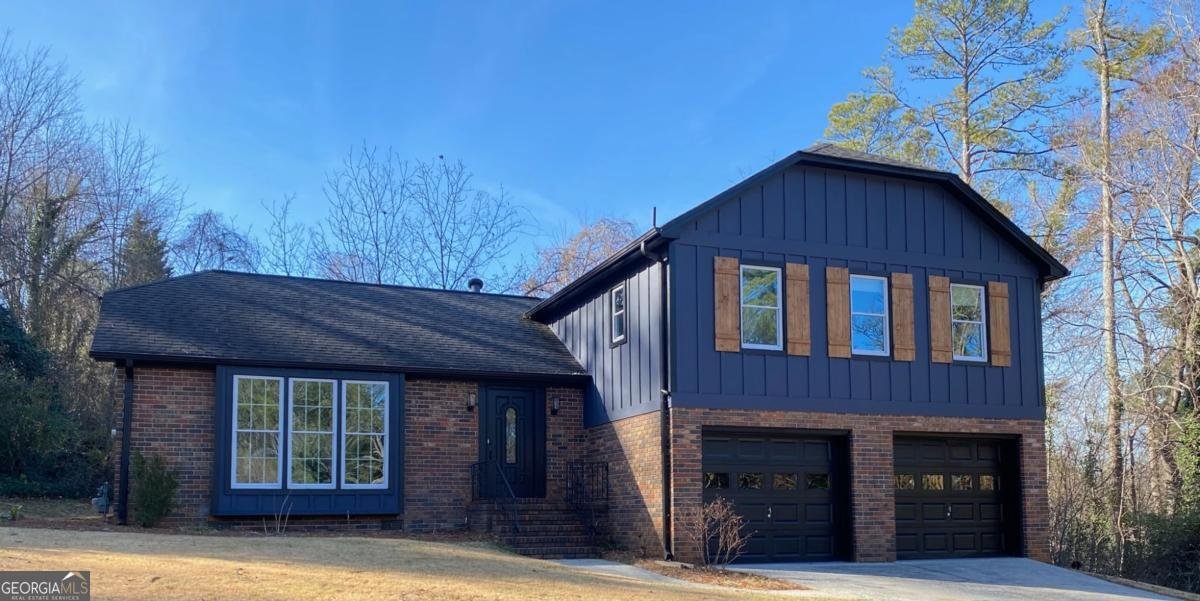 323 West Claiborne Ct Court Marietta - Photo 1